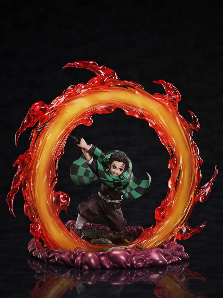 Demon Slayer: Kimetsu no Yaiba Tanjiro Kamado (Hinokami Kagura: Clear Blue Sky) 1/8 Scale Figure