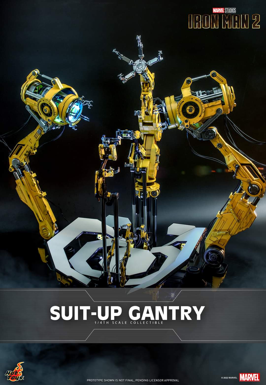 Iron Man 2 Iron Man Suit-Up Gantry Quarter Scale Figure