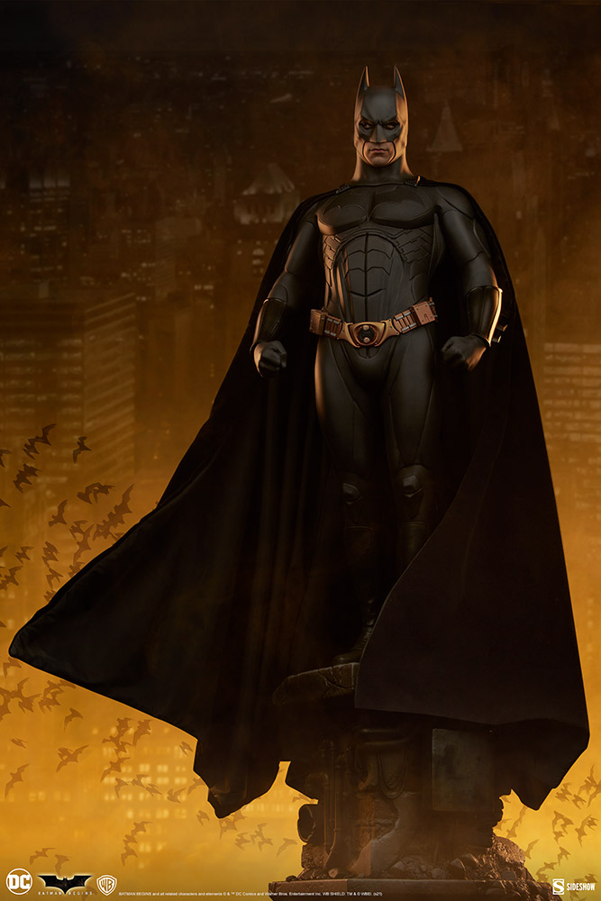 The Dark Knight: Batman Premium Format Figure