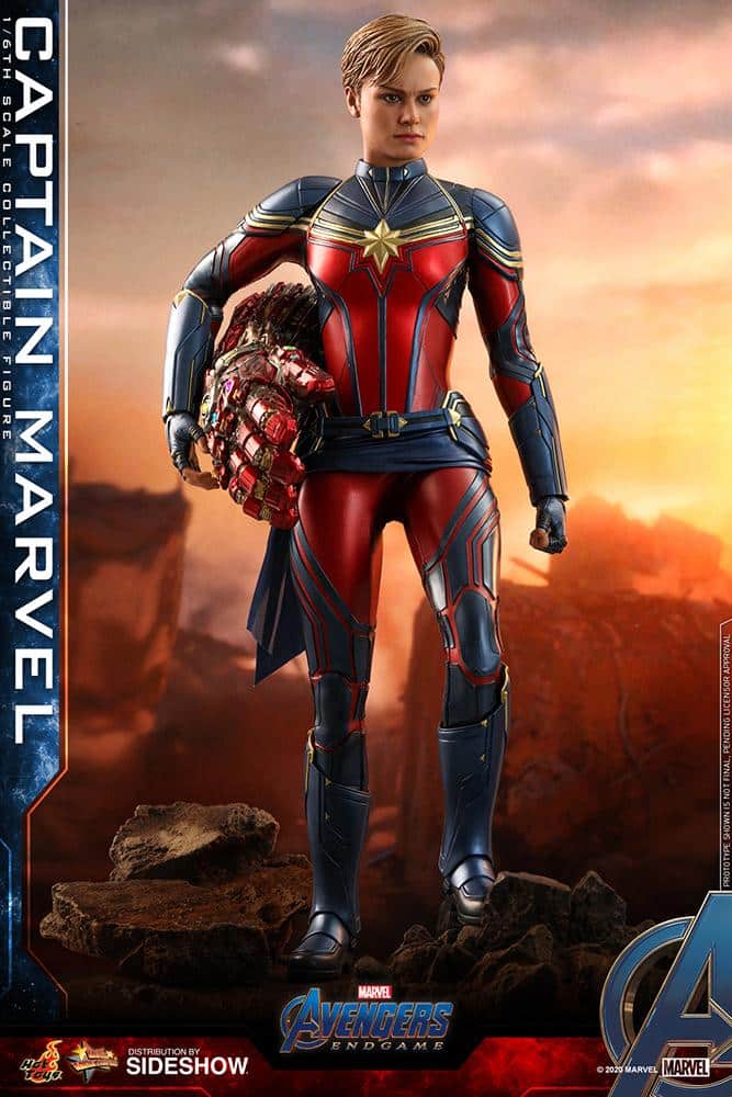 Avengers Endgame Captain Marvel Sixth Scale Figure
