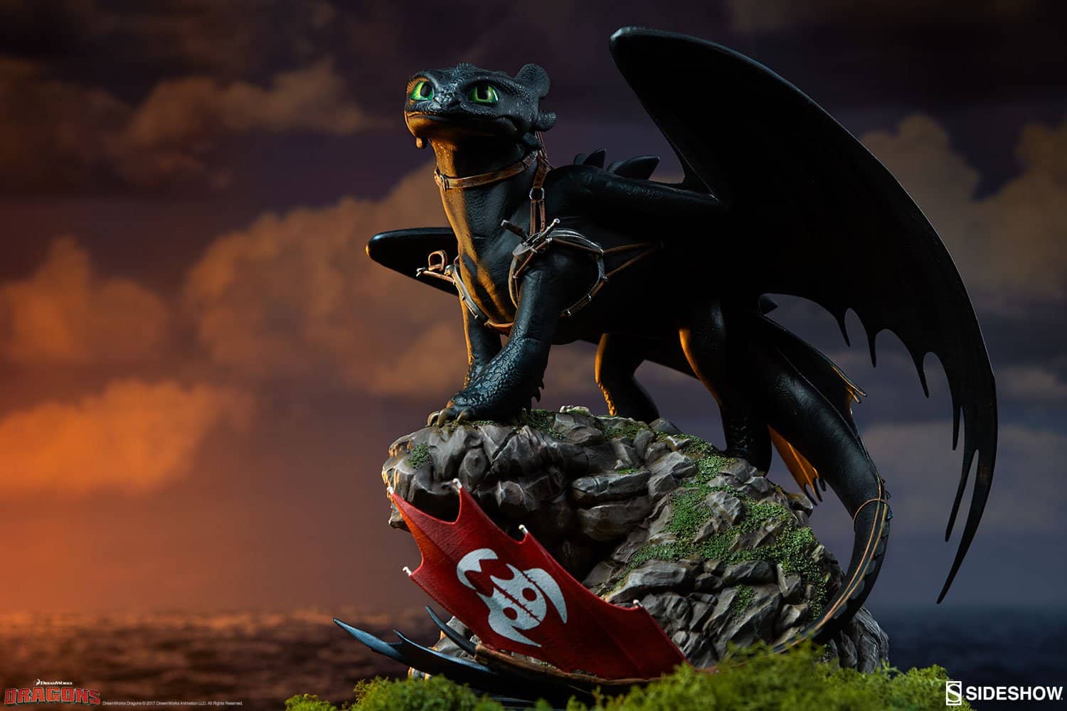 dreamworks how to train your dragon dragons toothless statue sideshow