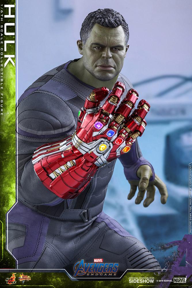 Avengers Endgame Hulk Sixth Scale Figure