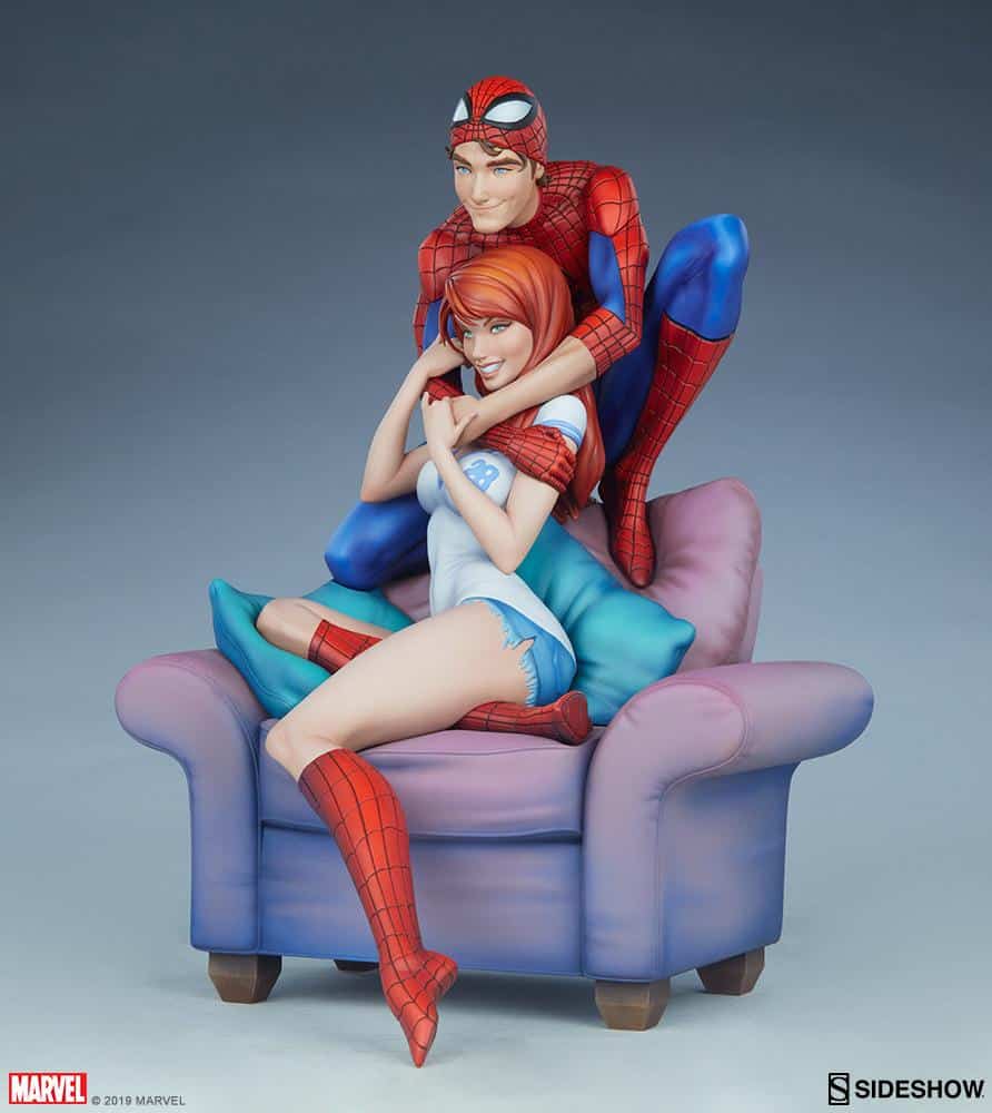 spider man and mary jane marvel gallery dcca ed c