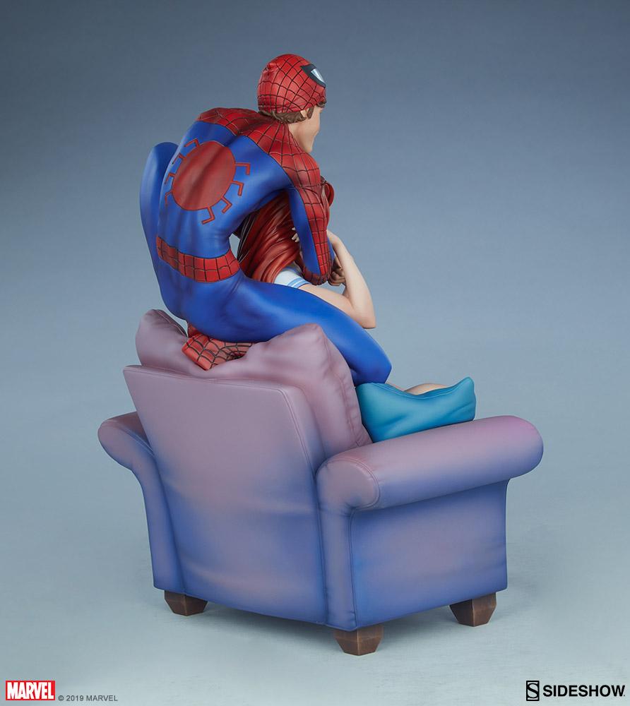 spider man and mary jane marvel gallery dcca fe ce