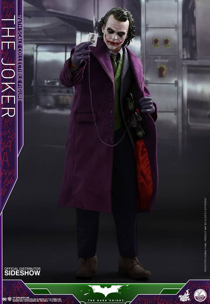 The Dark Knight The Joker Quarter Scale Figure