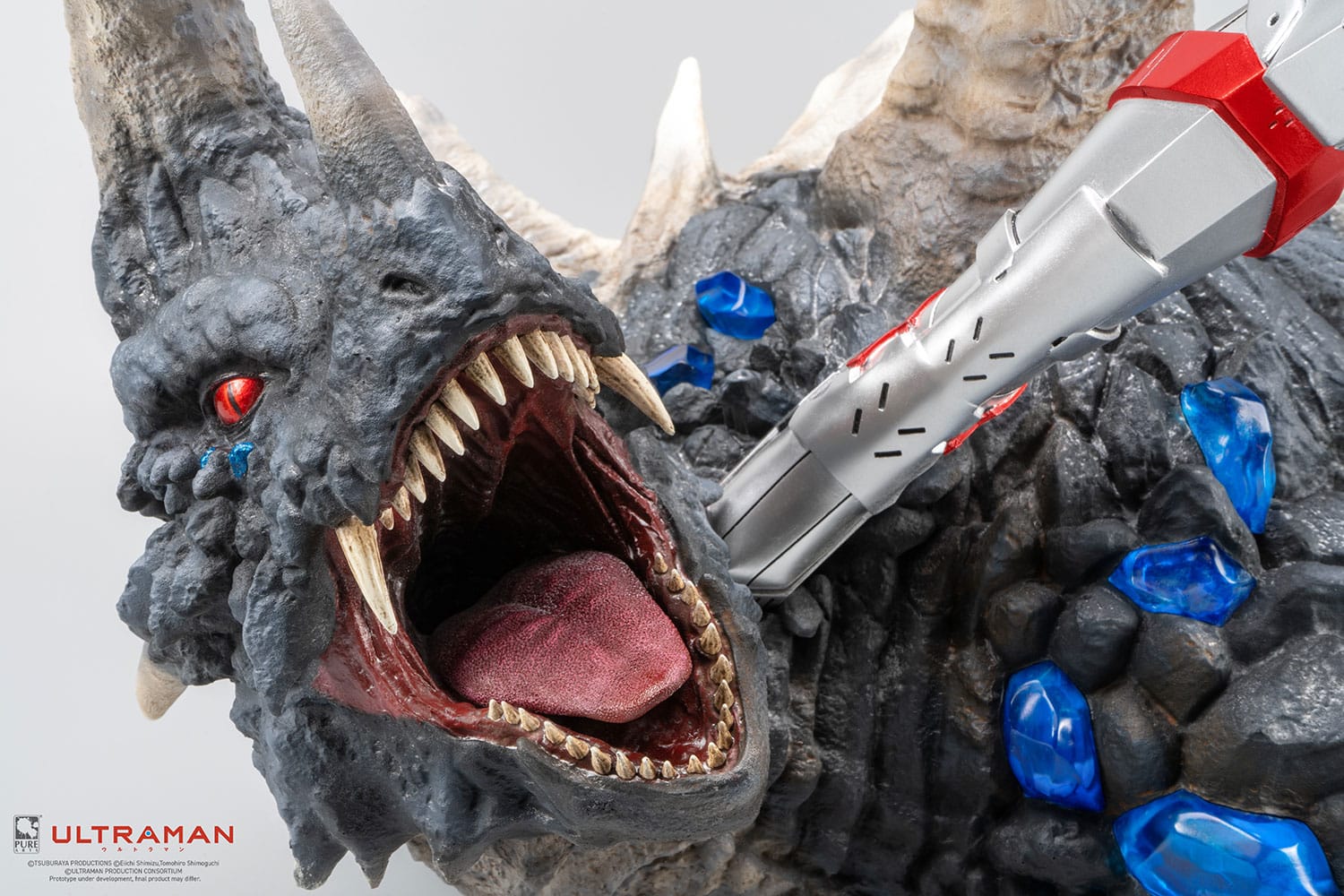 ultraman vs black king ultraman gallery c ade b b