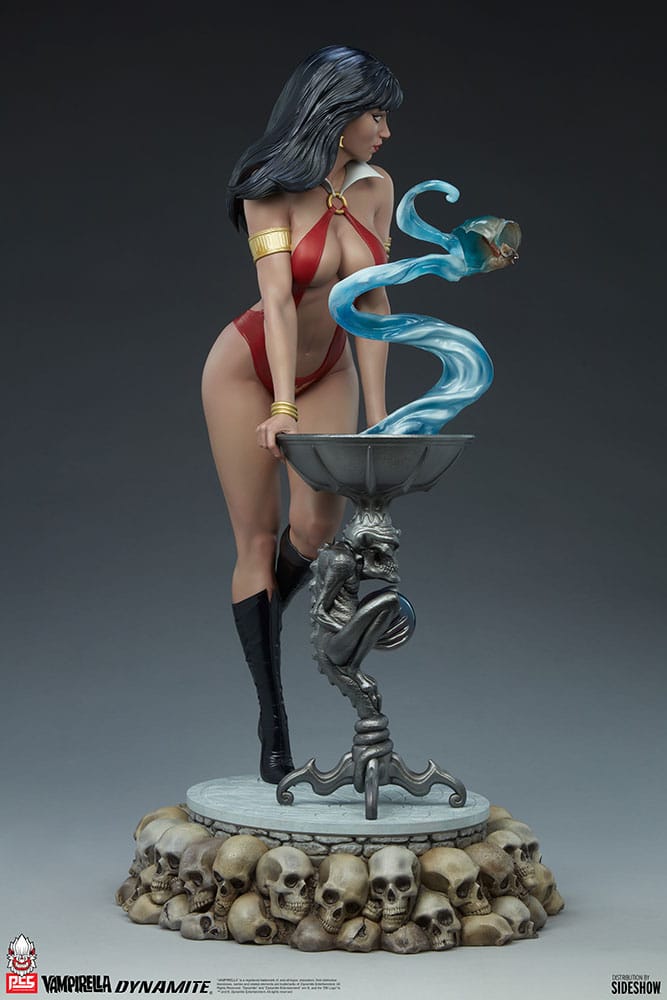 vampirella-13-scale-statue_vampirella_gallery_6138f38abc1d4_0.jpg vampirella scale statue vampirella gallery f abc d
