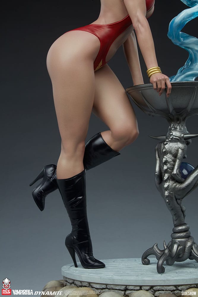 vampirella-13-scale-statue_vampirella_gallery_6138f3b62ff51.jpg vampirella scale statue vampirella gallery f b ff