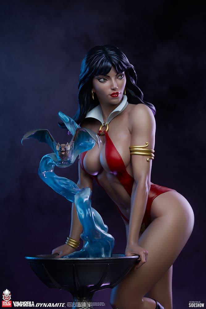 vampirella-13-scale-statue_vampirella_gallery_6138f3b77b85b.jpg vampirella scale statue vampirella gallery f b b b