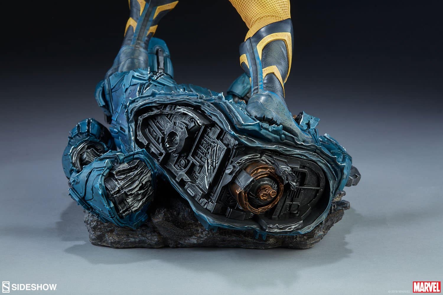 wolverine marvel gallery c d c dcc