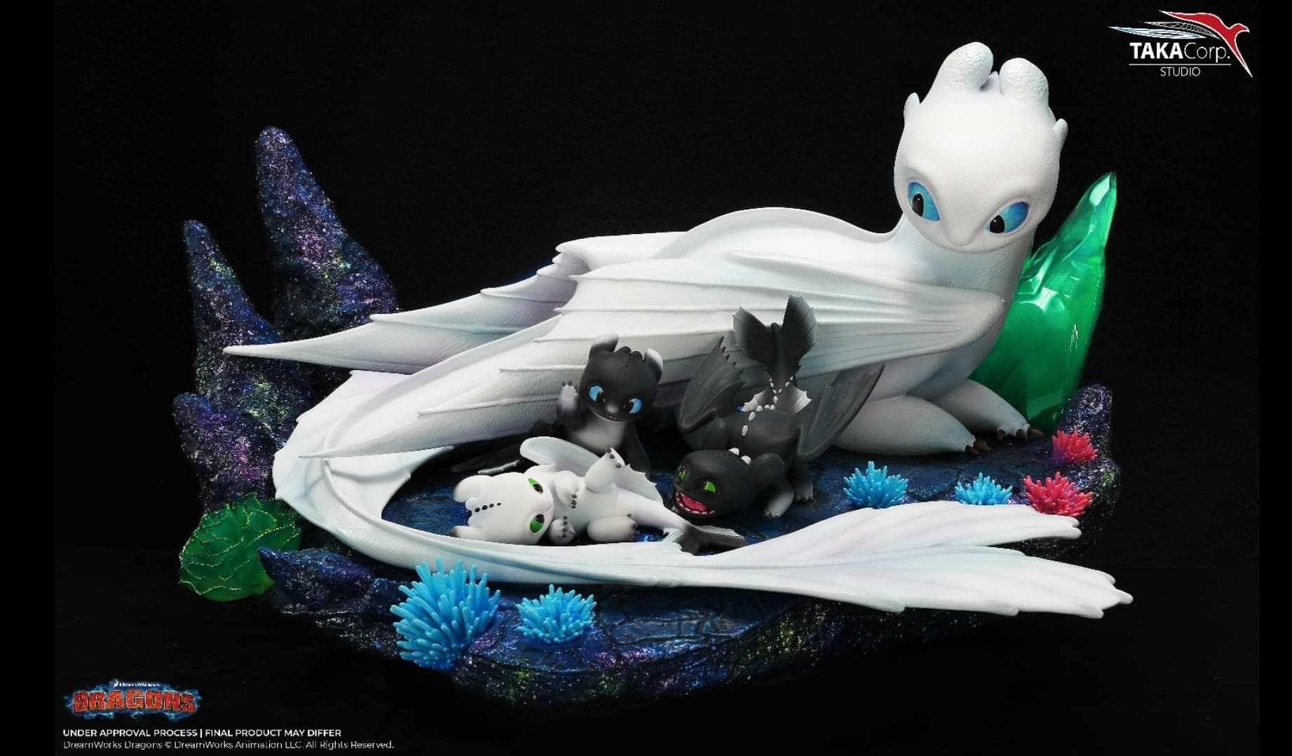 How To Train Your Dragon: Light Fury & Night Lights 1/6 Scale Statue
