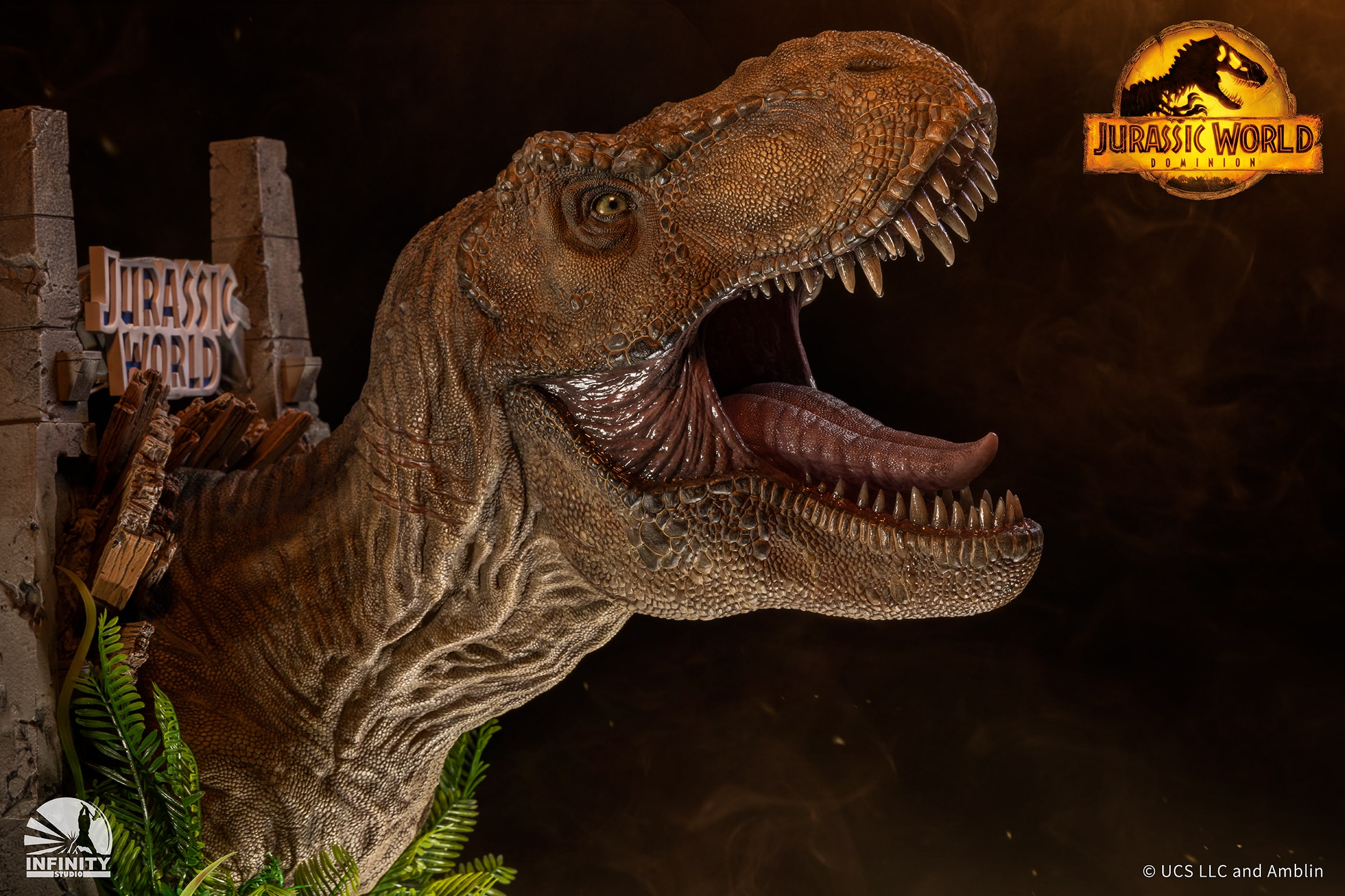 Jurassic World Dominion Tyrannosaurus Rex Wall-Mounted Bust