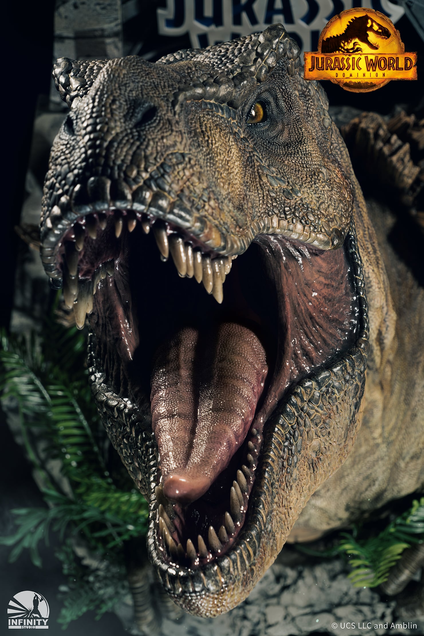 Jurassic World Dominion Tyrannosaurus Rex Wall-Mounted Bust