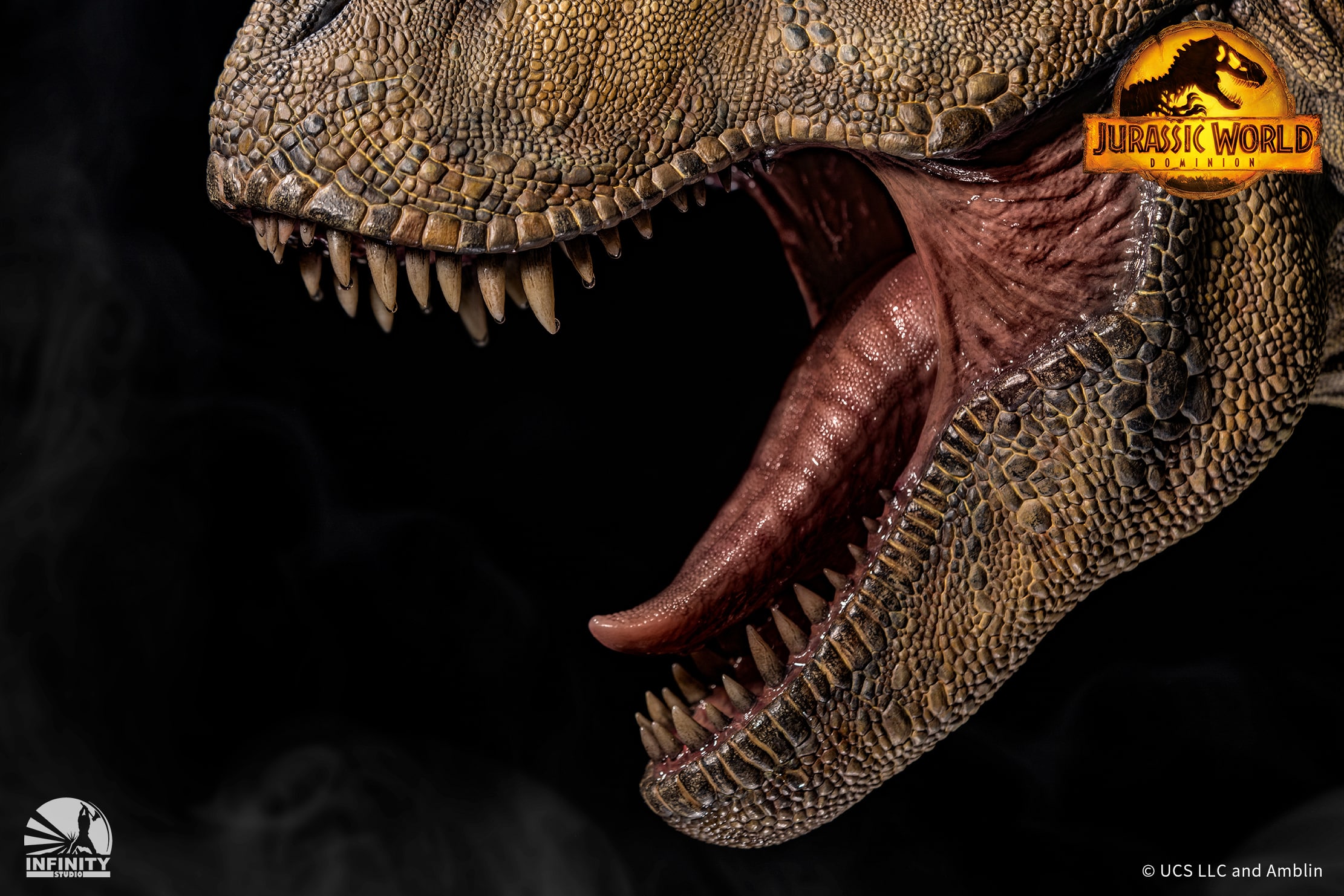 Jurassic World Dominion Tyrannosaurus Rex Wall-Mounted Bust