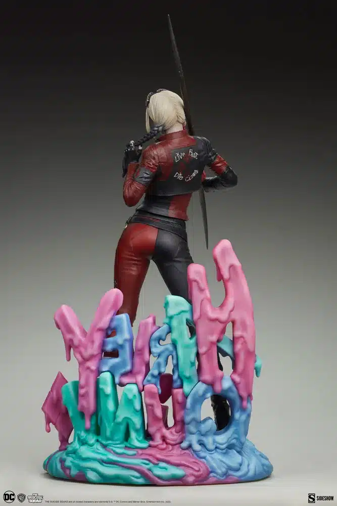 harley quinn premium format figure dc comics gallery e a