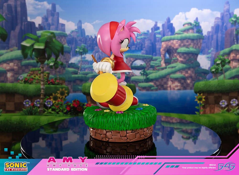Sonic The Hedgehog Amy Rose Statue