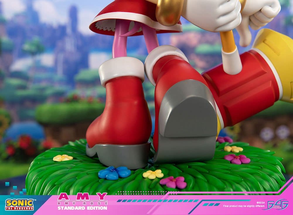 Sonic The Hedgehog Amy Rose Statue