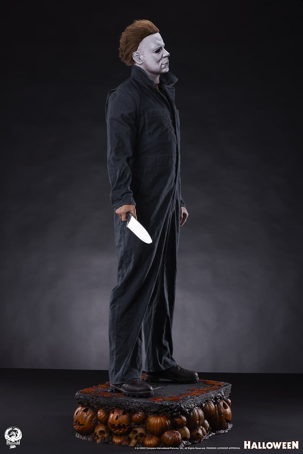 michael-myers-12-scale-statue-by-pcs_halloween_gallery_653ffb4338b0a