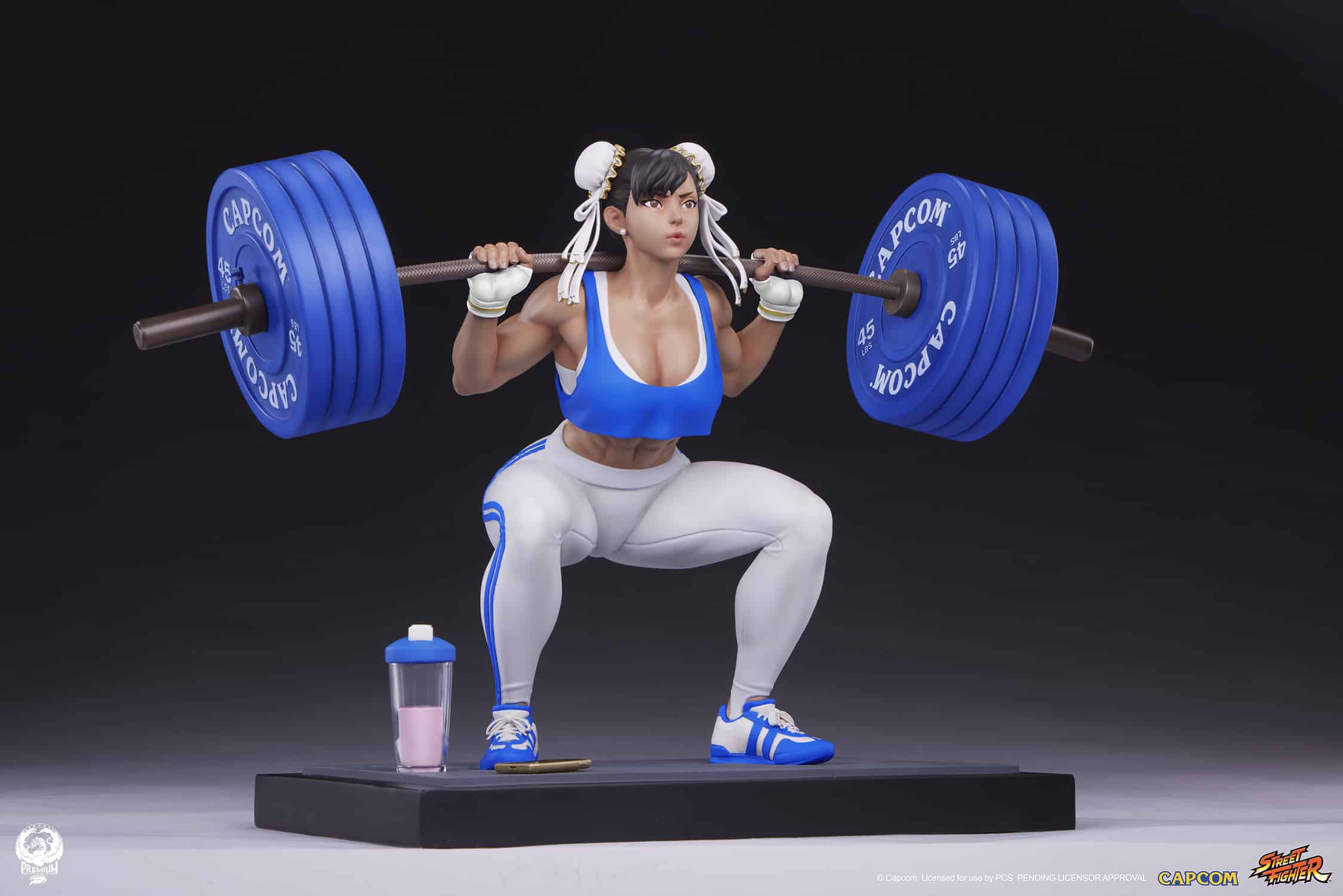 PCS Chun-Li Powerlifting Statue Street Fighter Limited Collectible