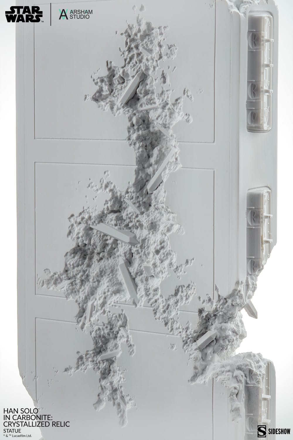 han-solo-in-carbonite-crystallized-relic-statue_star-wars_gallery_656fce5162829