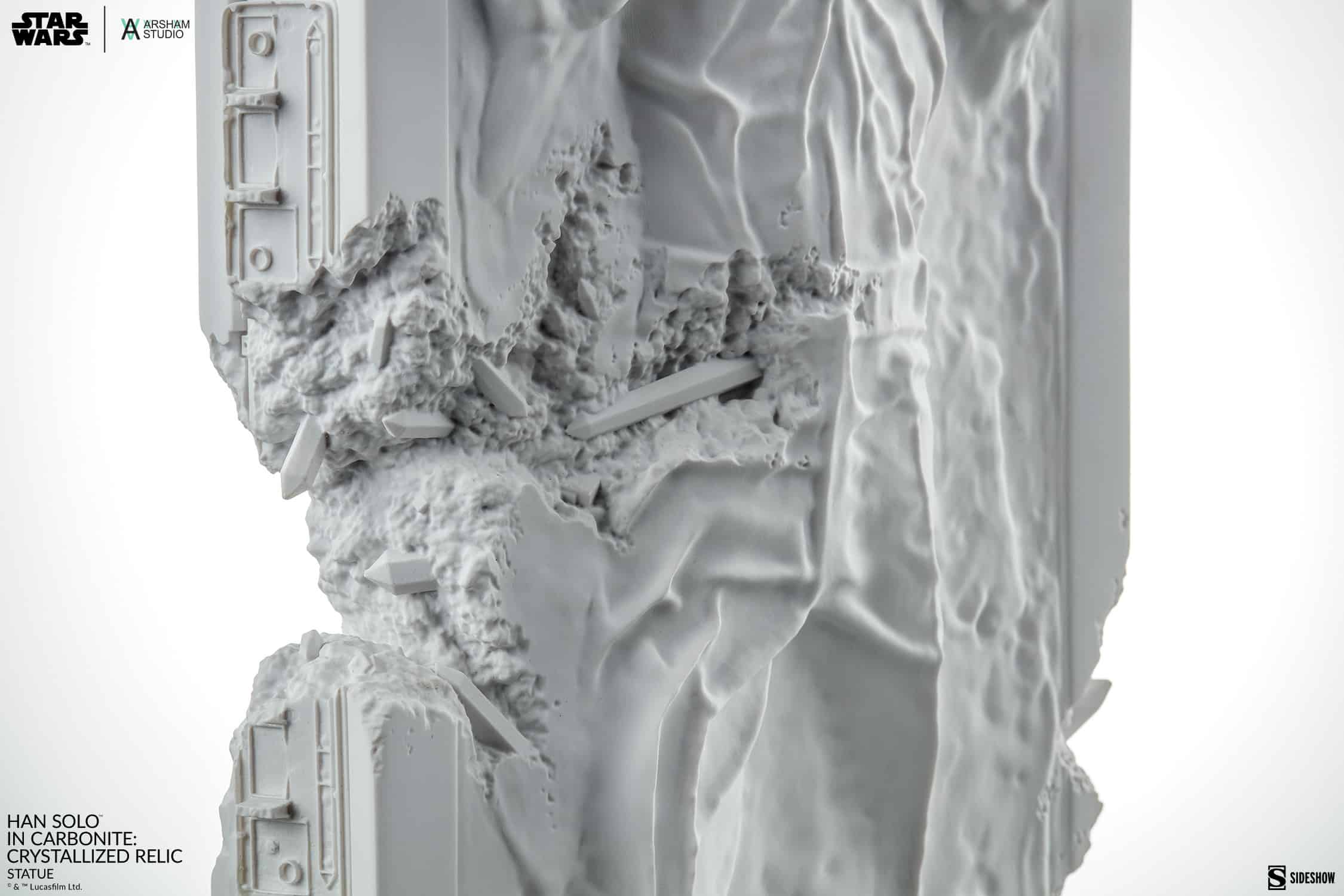 han-solo-in-carbonite-crystallized-relic-statue_star-wars_gallery_656fce5242816