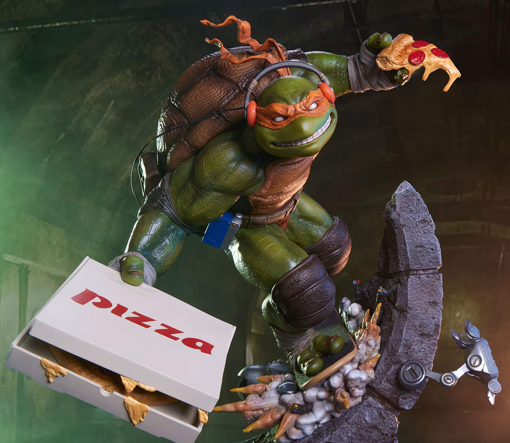 Michelangelo Deluxe Statue TMNT Legends 1:3 Scale Collection