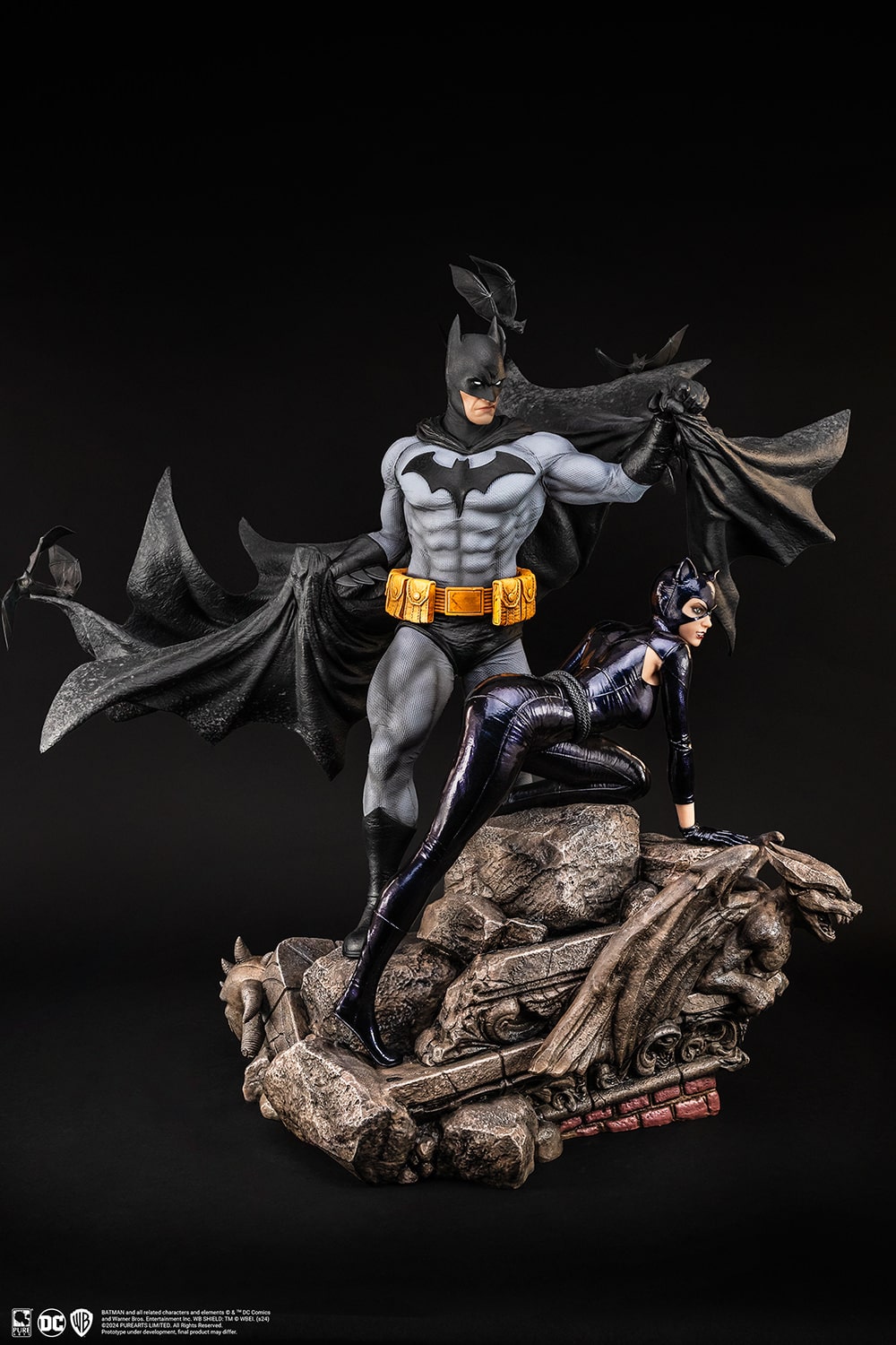 purearts-dc-comics-batman-catwoman-reunion-statue-gallery-674df248d7146