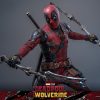 hot-toys-marvel-deadpool-battling-version-sixth-scale-figure-gallery-67dc54fad0a2c