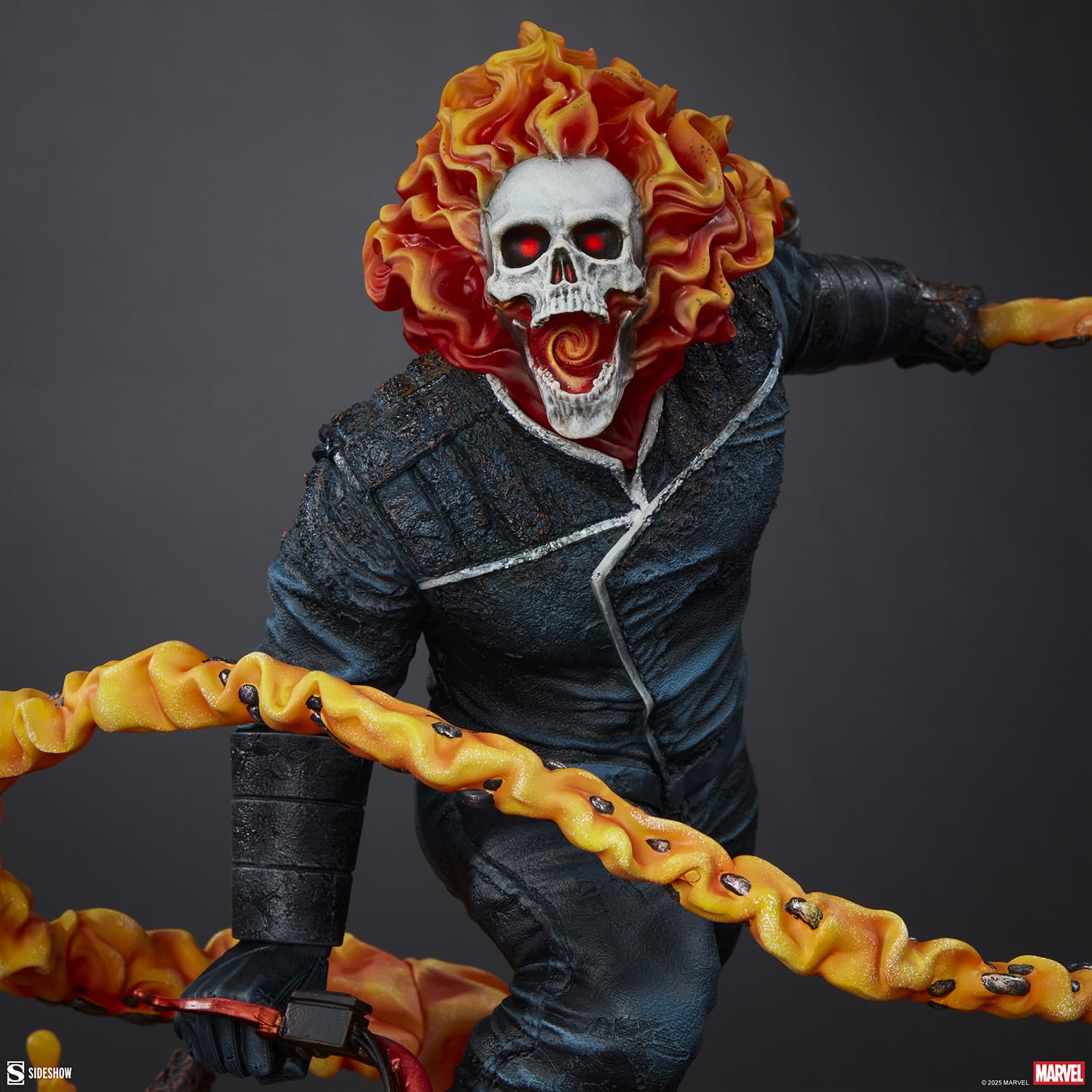 sideshow-collectibles-marvel-ghost-rider-classic-variant-premium-format-figure-gallery-681bf26f50307