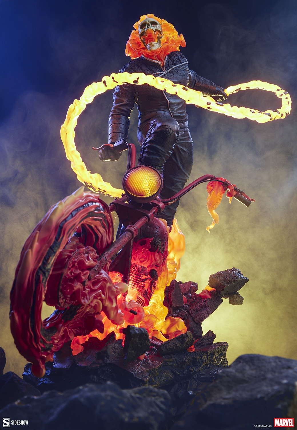 sideshow-collectibles-marvel-ghost-rider-classic-variant-premium-format-figure-gallery-681bf270b4a2a