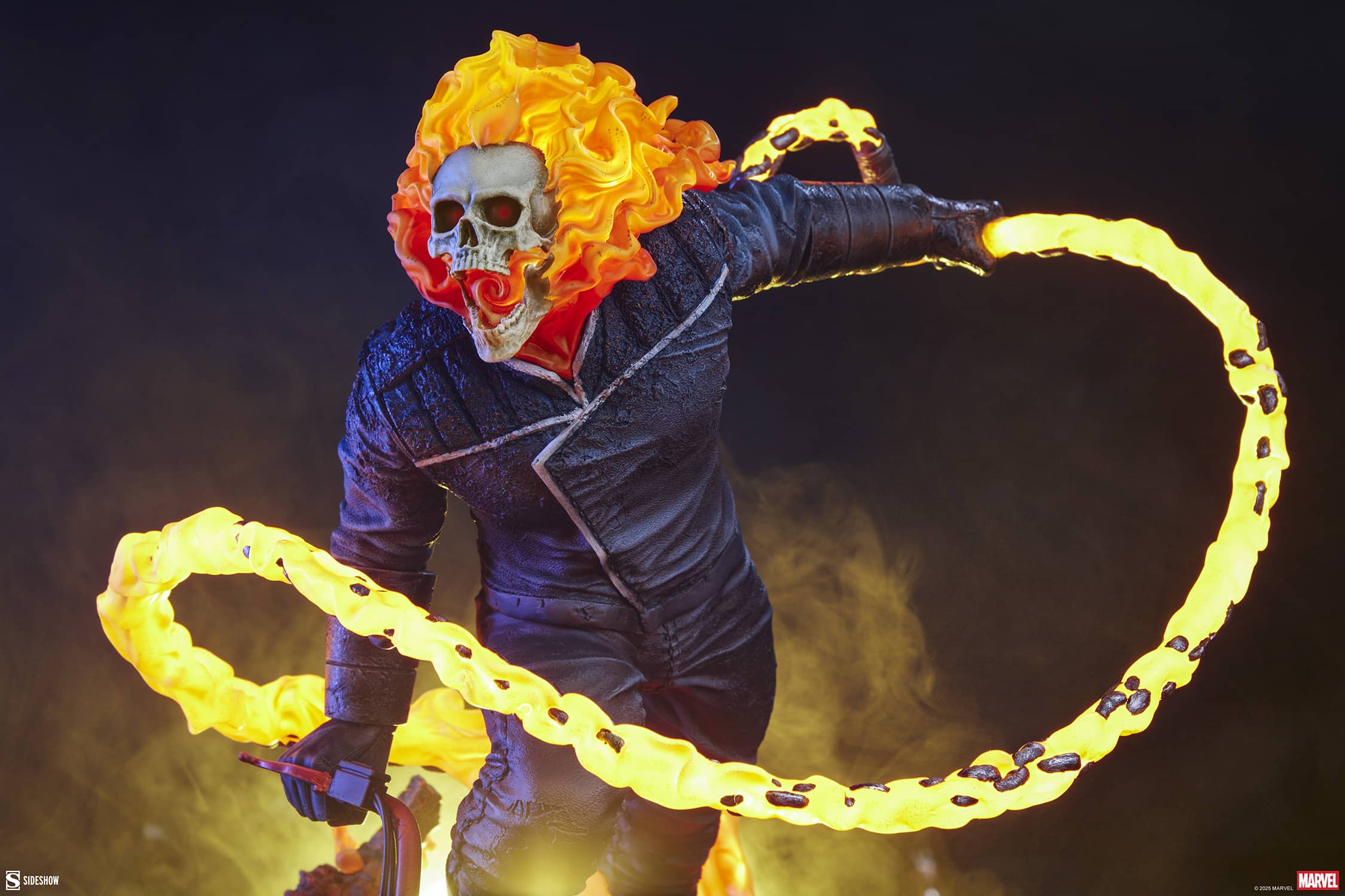 sideshow-collectibles-marvel-ghost-rider-classic-variant-premium-format-figure-gallery-681bf2721d294