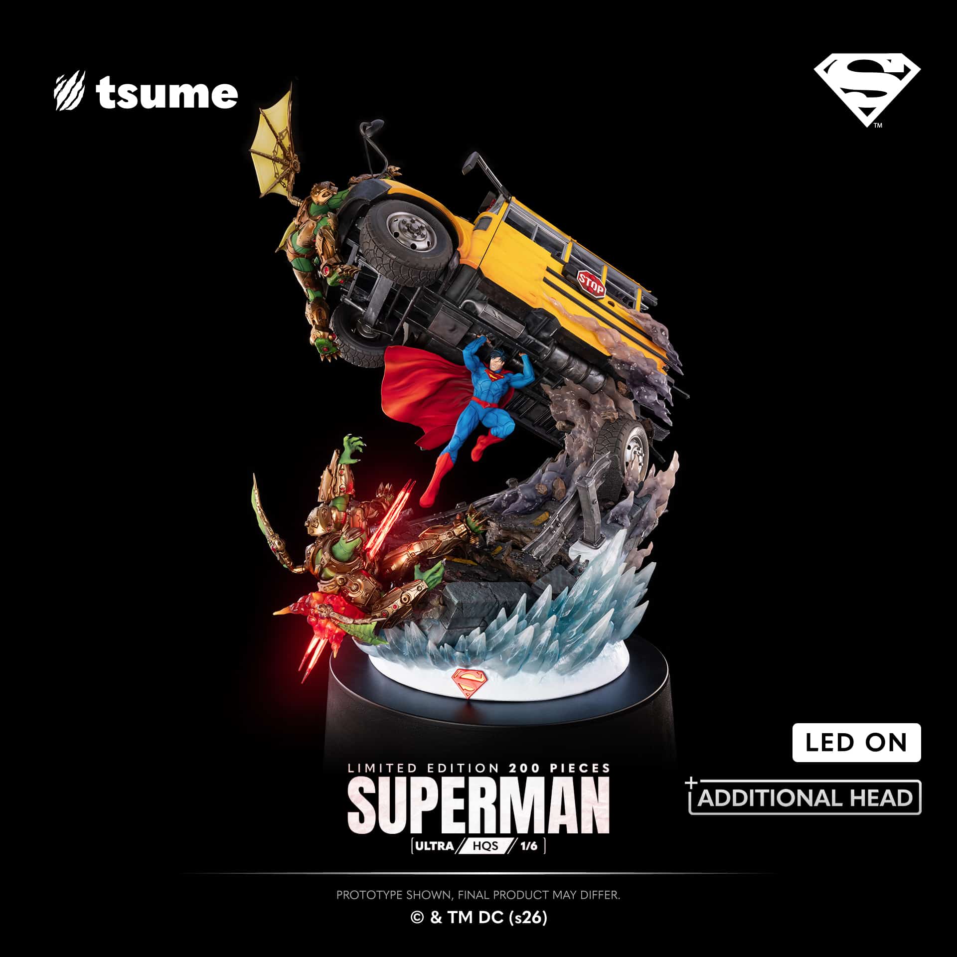Superman Ultra HQS 1:6 Scale Limited Collectible