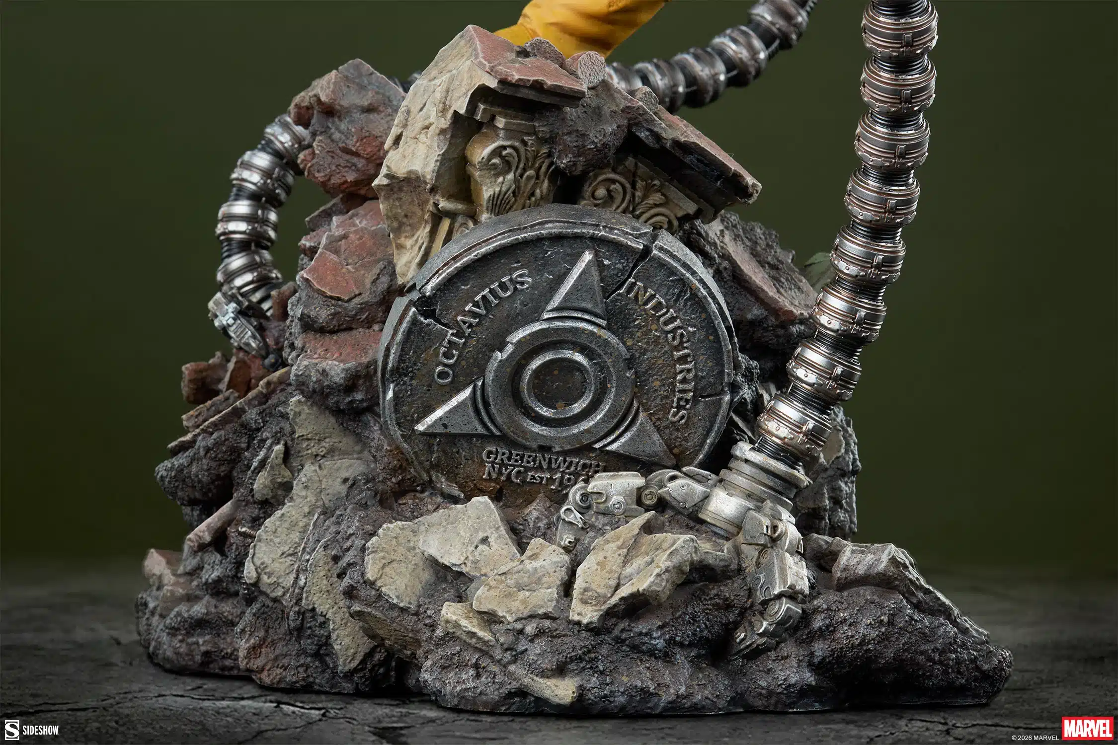 sideshow-collectibles-marvel-doctor-octopus-premium-format-figure-gallery-6a5a85b049257