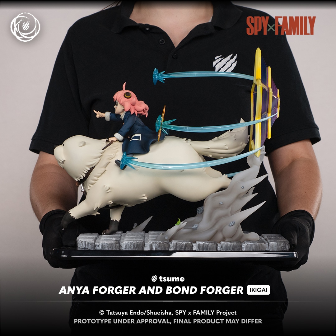 1-1_ANYA_AND_BOND_FORGER_014